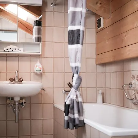 Lodge Mountain Ze Seewjinu - Above Zermatt